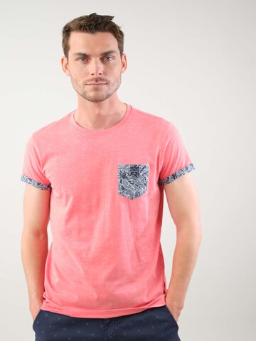 T-Shirt 'Shamar' Deeluxe en rose : devant
