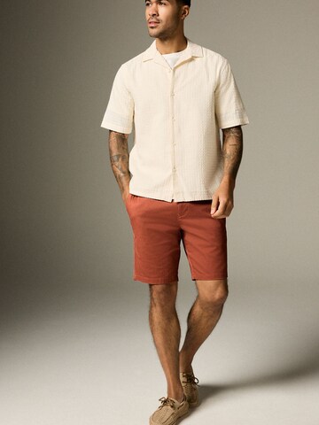 Next - regular Pantalón chino en rojo