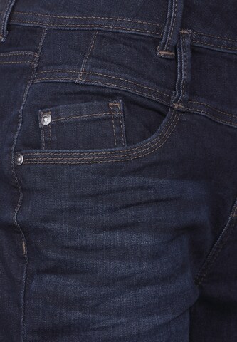STREET ONE Tapered Jeans in Blau