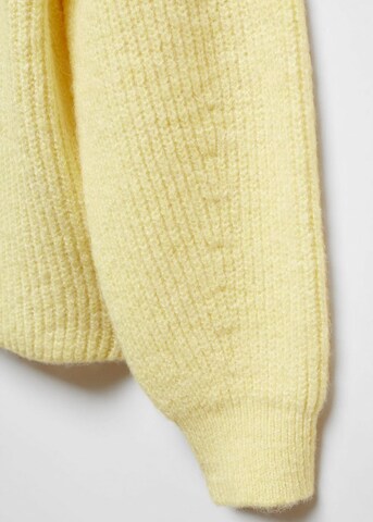 Pull-over 'Grogui' MANGO en jaune