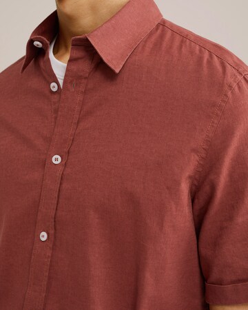 WE Fashion Regular fit Button Up Shirt in Red