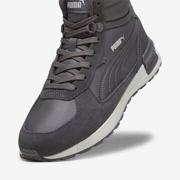 Chaussure de sport PUMA en gris