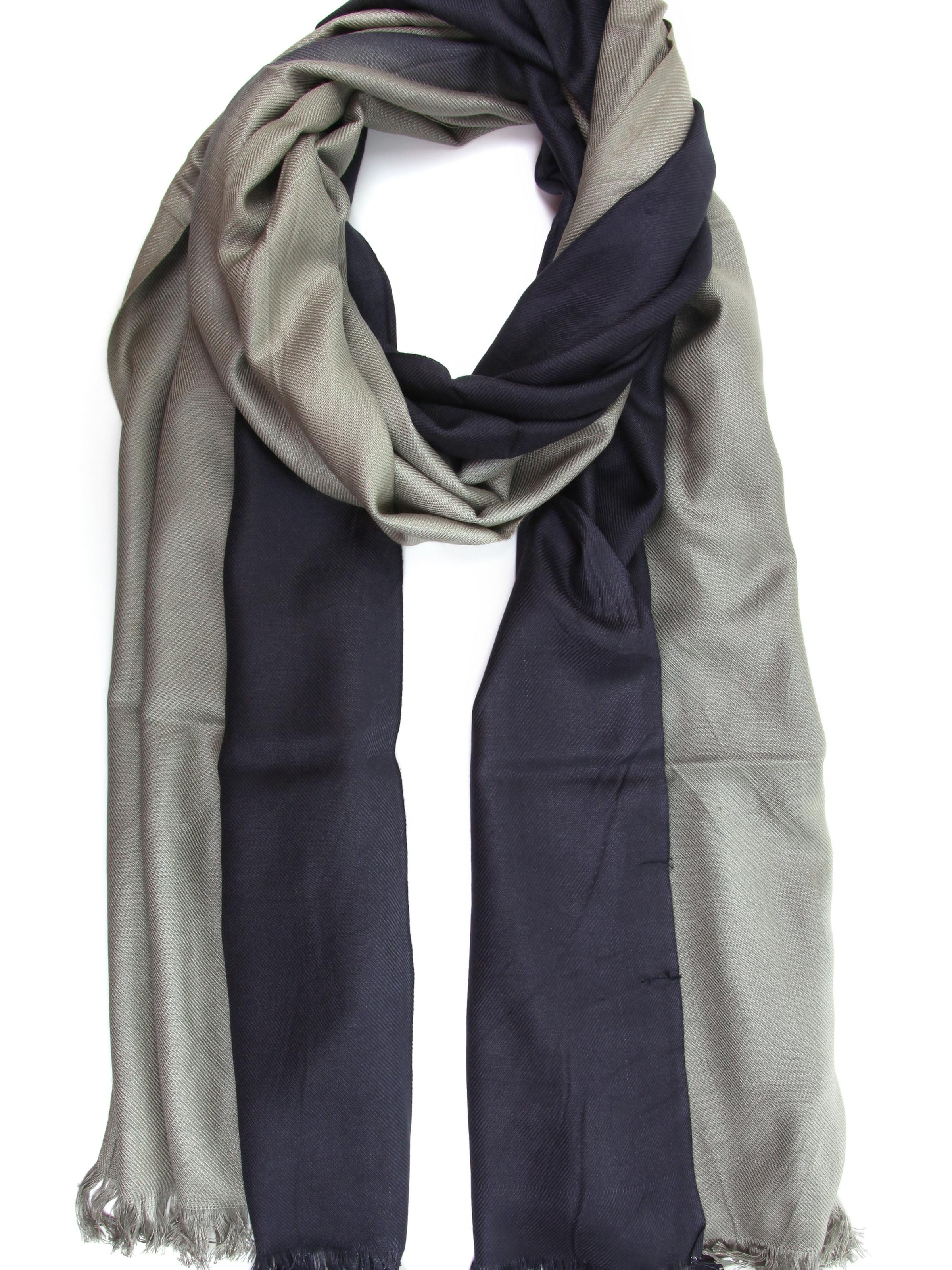 COLLEZIONE ALESSANDRO Scarf 'Lonie' in Grey: front