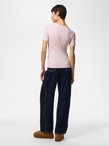 PIECES Μπλουζάκι 'PCRUKA' σε ροζ