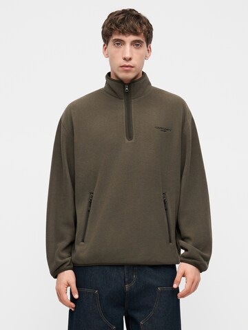 Carhartt WIP Trui 'Edmore' in Groen: voorkant