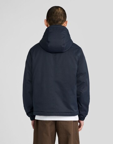 Lyle & Scott Tussenjas in Blauw