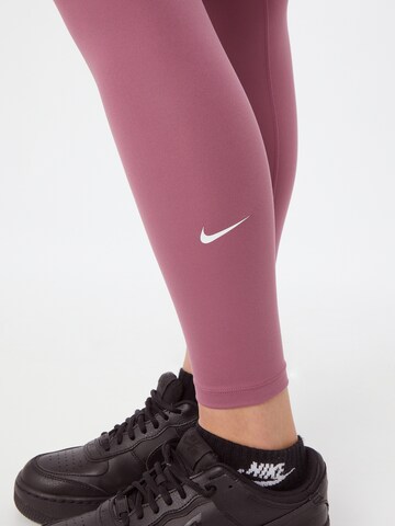 Skinny Pantaloni sportivi 'One' di NIKE in rosa