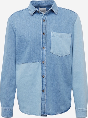 Coupe regular Chemise River Island en bleu : devant