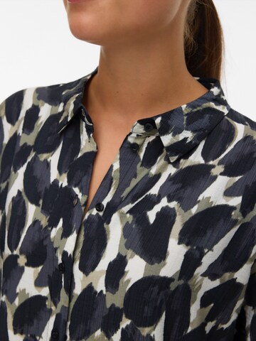 VERO MODA - Vestidos camiseiros 'VMFANINI' em mistura de cores