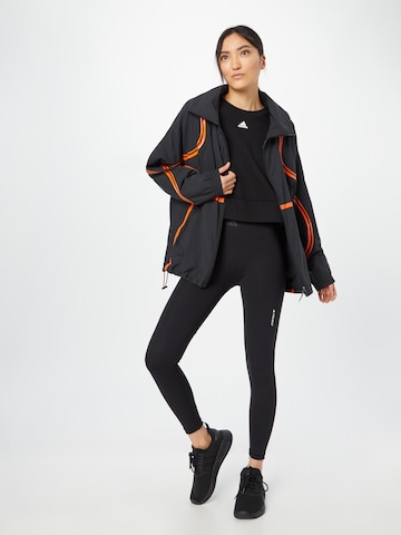 ADIDAS BY STELLA MCCARTNEY Jacke in Schwarz