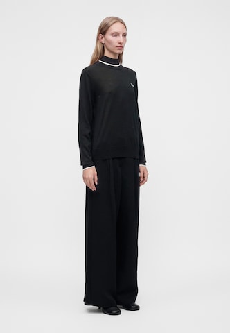 Pulover 'ESSENTIAL' de la Karl Lagerfeld pe negru