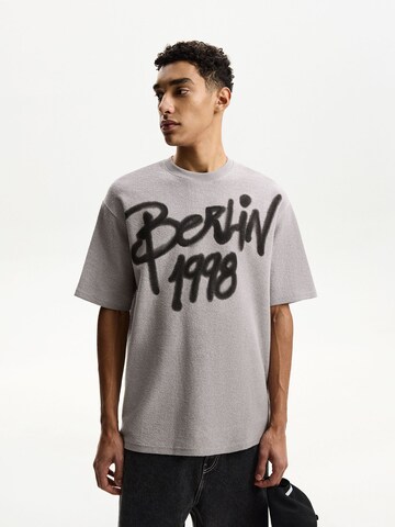 Bershka Shirt in Grey: front