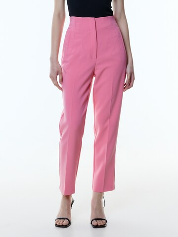 EDITED Regular Pleated Pants 'Charlotta' in Pink: front