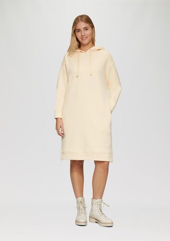 Robe s.Oliver en beige