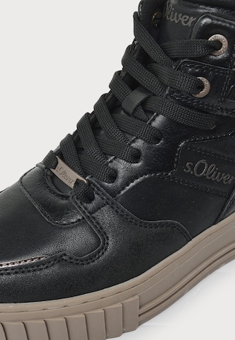 s.Oliver - Botim com fivela em preto