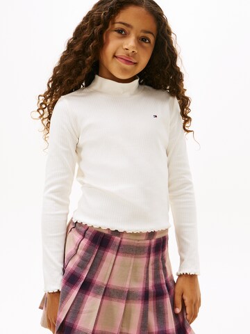 TOMMY HILFIGER Футболка в Белый: спереди