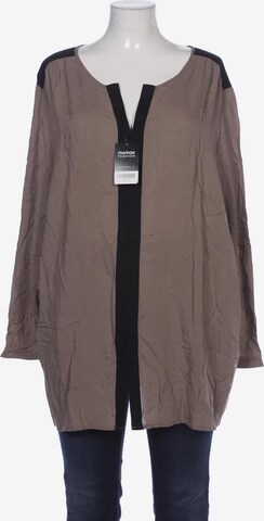 Sara Lindholm Blouse & Tunic in 4XL in Brown: front