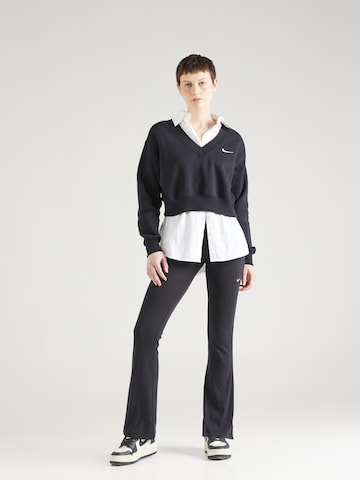 Nike Sportswear Flared Broek in Zwart