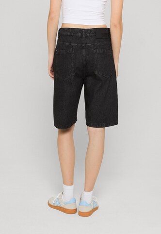 DEF Regular Shorts 'SKATER' in Grau