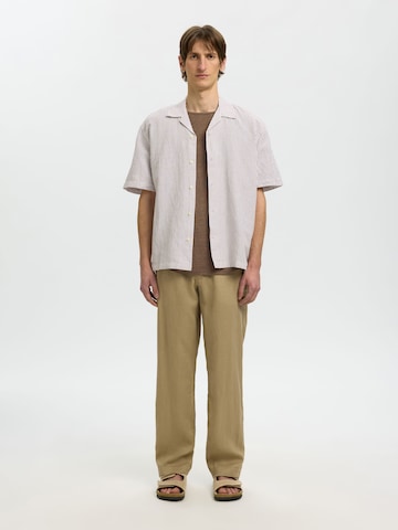 Fit confort Chemise 'SLHClay' SELECTED en blanc