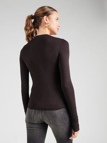 WEEKDAY Póló 'Mia' - barna