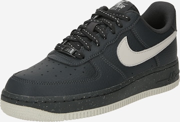 Nike Sportswear - Zapatillas deportivas bajas 'Air Force 1 '07' en negro: frente