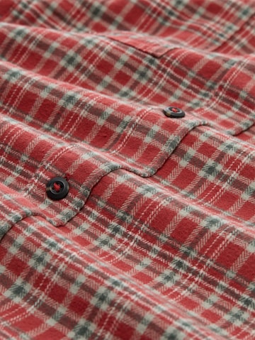 TOM TAILOR - Ajuste regular Camisa en rojo