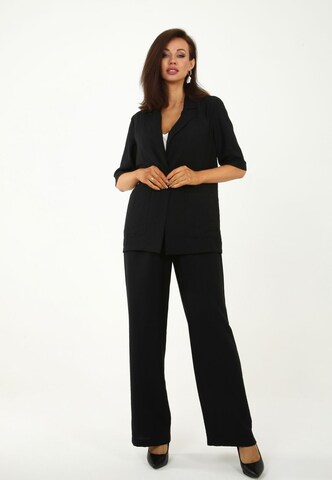 Awesome Apparel Regular Bundfaltenhose in Schwarz