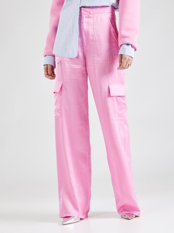 Chiara Ferragni Loose fit Cargo Pants in Pink: front