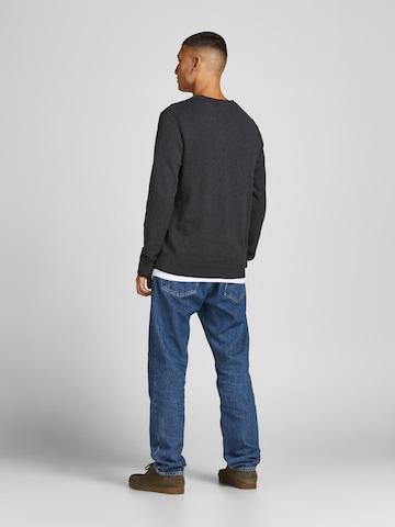 pilka JACK & JONES Megztinis 'Tons'