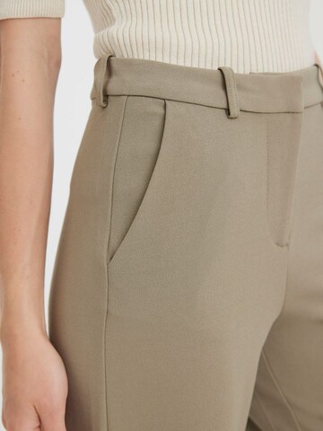 VERO MODA Regular Hose 'Zamira' in Grün