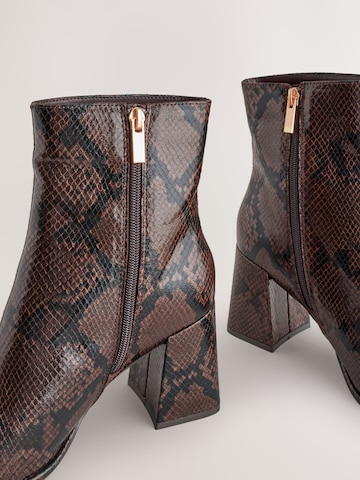 Next Enkellaarsjes 'Forever Comfort' in Bruin