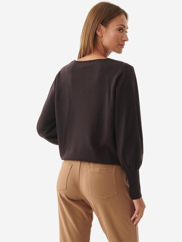 Pull-over 'Iris' TATUUM en marron