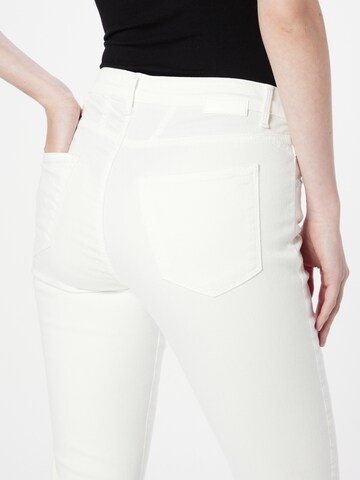 Slimfit Jeans 'Shakira' di BRAX in bianco