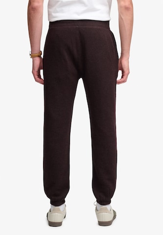 Superdry & Co Zúžený Kalhoty 'Essential' – červená