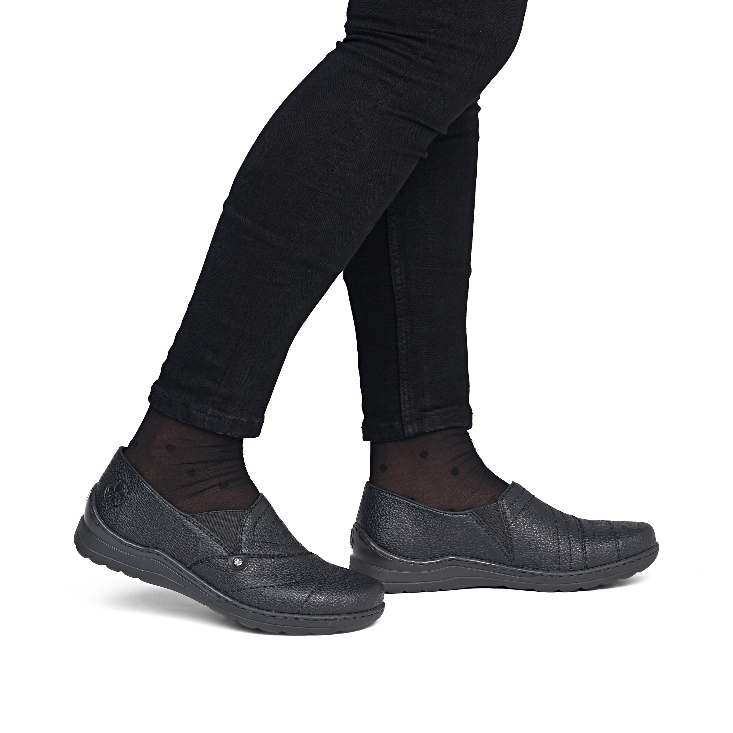 Chaussure basse Rieker en noir