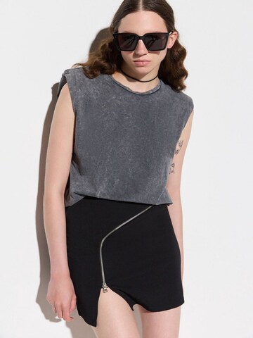 No Matter What Top – šedá: přední strana