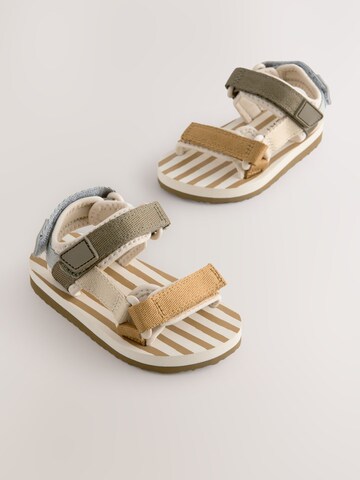 Next - Sapatos abertos em bege