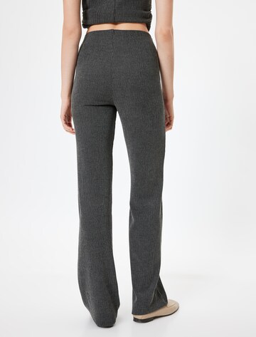 Koton Regular Broek in Grijs