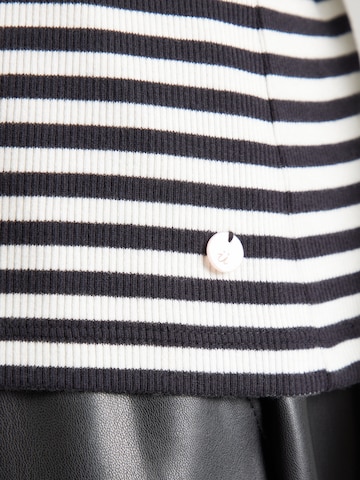 NÜMPH Shirt 'MELANY' in Zwart