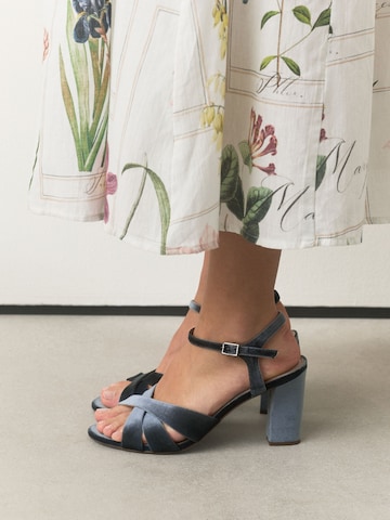 Next Sandaalit 'Forever Comfort' värissä sininen