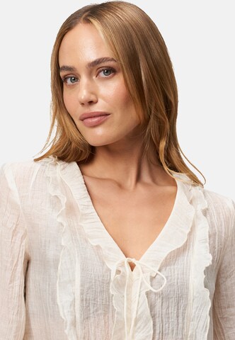 zero Blouse in Beige