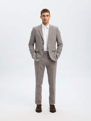 Slimfit Pantaloni '16087871' di SELECTED in beige