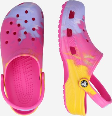 Crocs - Socas em rosa