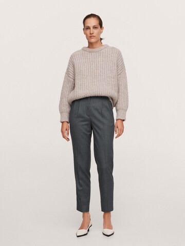 MANGO Regular Pleat-Front Pants 'Taylor' in Grey