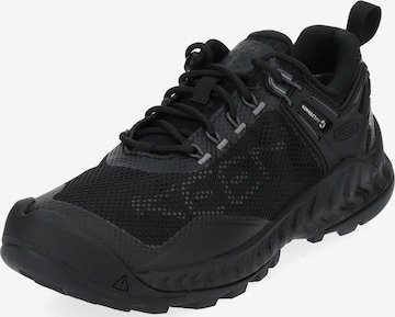 Scarpa bassa di KEEN in nero: frontale