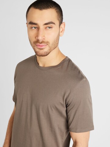 Coupe slim T-Shirt JACK & JONES en gris