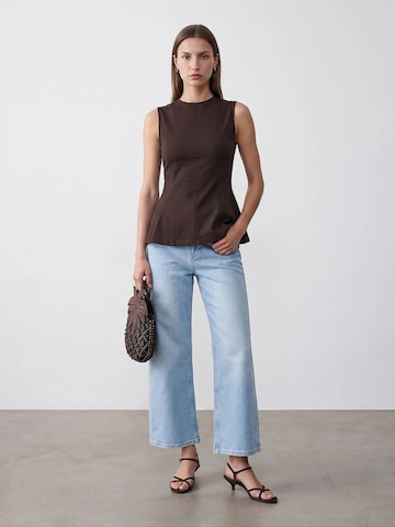 Dilvin Top 'Oberteile' in Brown: front