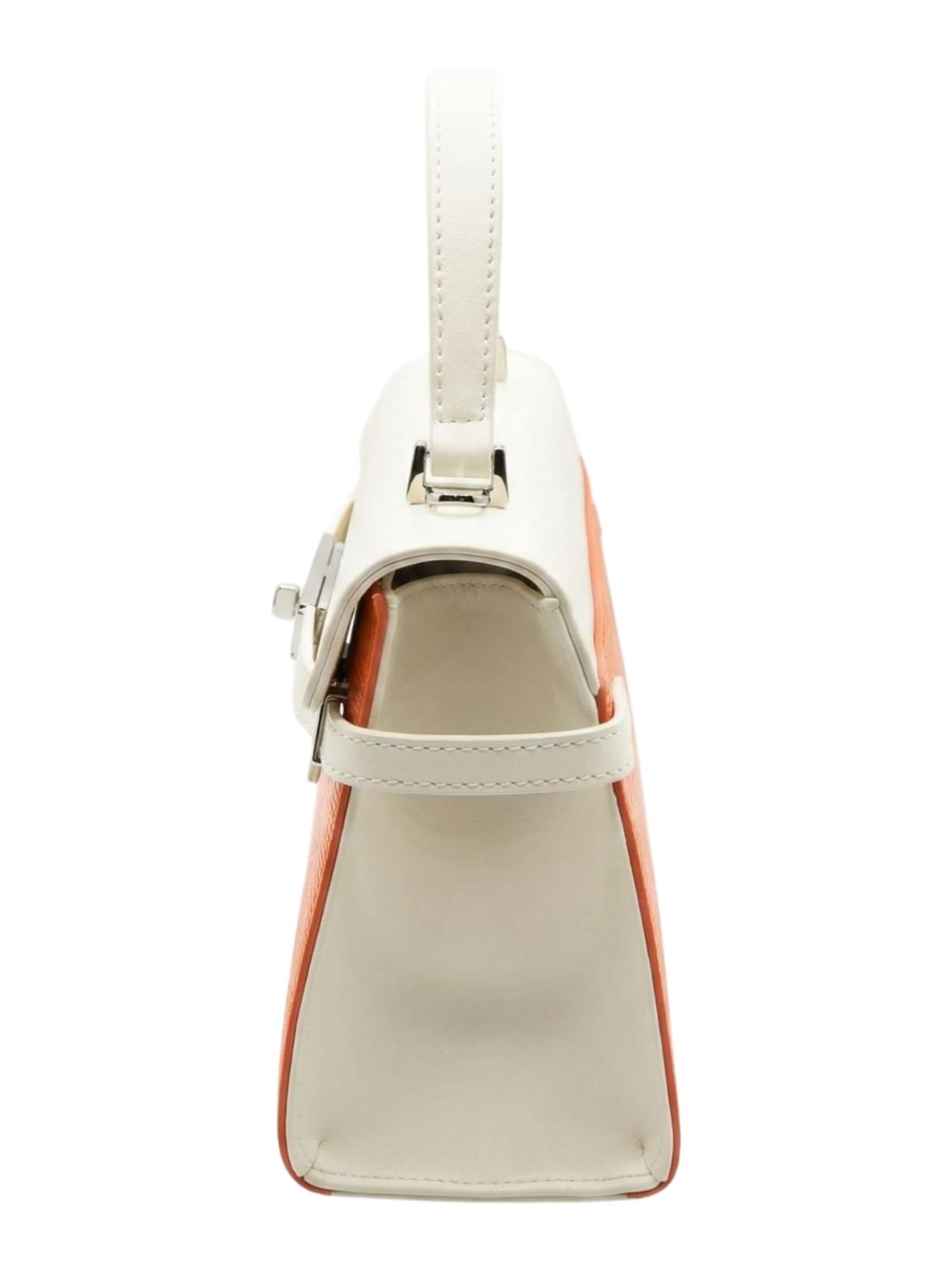 Chabrand Handbag in Orange