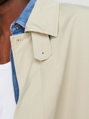 JACK & JONES - Abrigo de entretiempo 'Santorini' en beige